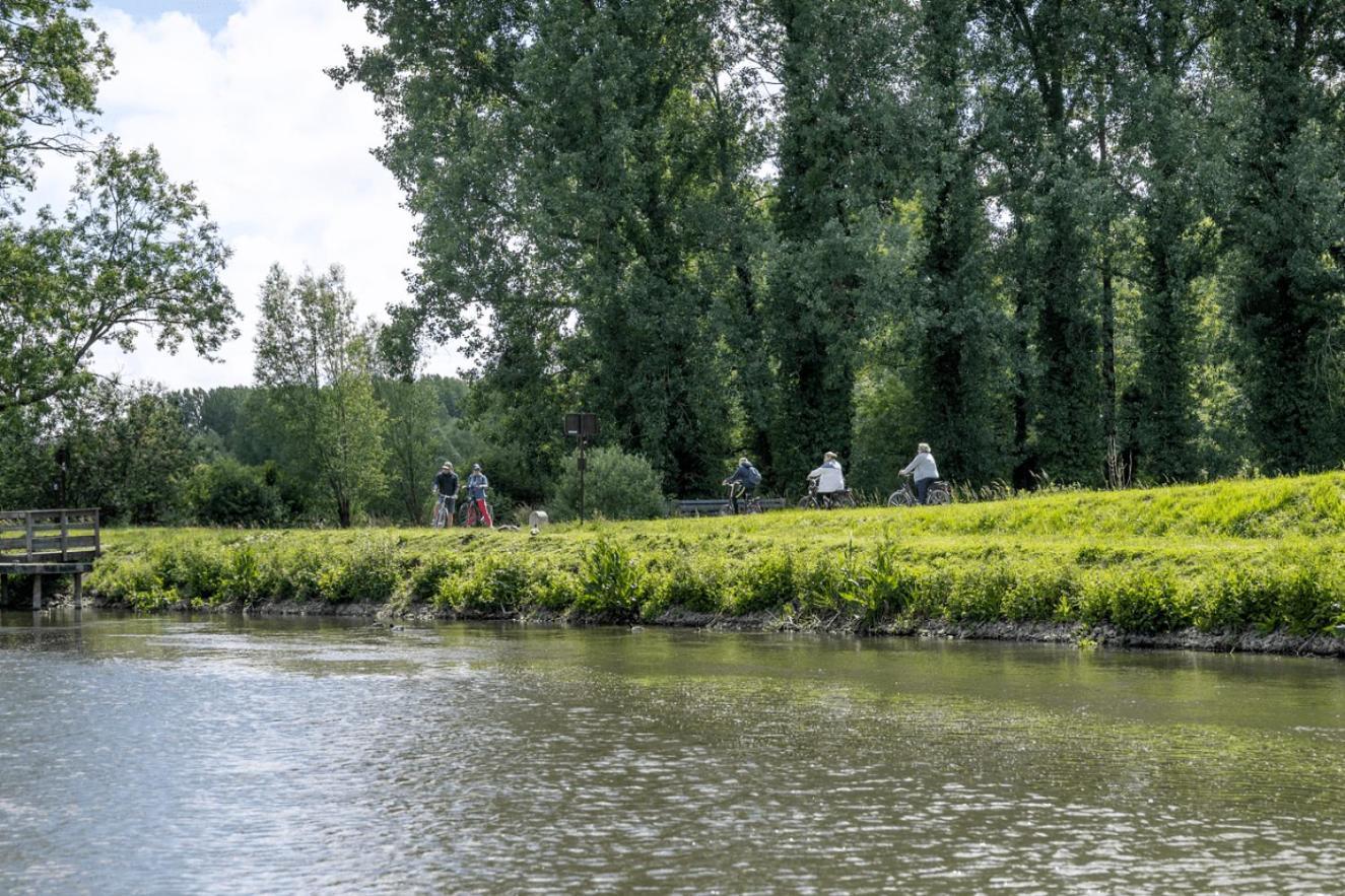 Botel Sealov Hebergements Insolites- Linge, Menage Et Velos Inclus Eaucourt-sur-Somme